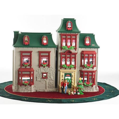 Beautiful Christmas Playset to enjoy year after year!! Fisher Price Loving Family, Loving Family Dollhouse, Dollhouse Christmas, Holiday Box, Fisher Price Toys, Winter Candle, Loving Family, Home For The Holidays, Girl Decor