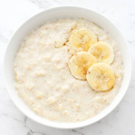 Easy Porridge Recipes, Banana Porridge Recipes, Banana Oatmeal Recipe, Banana Porridge, Banana Recipes Overripe, Delicious Healthy Breakfast Recipes, Slow Cooker Oatmeal, Winter Breakfast, Haut Routine