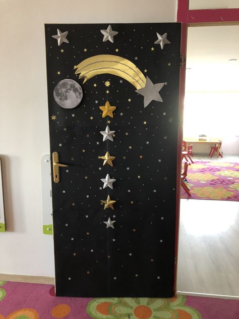 Classroom Cubbies, Classroom Door Decorating, Space Theme Classroom, Space Week, Stars Classroom, Karbala Video, Earth Poster, Aesthetic Space, Door Decorations Classroom