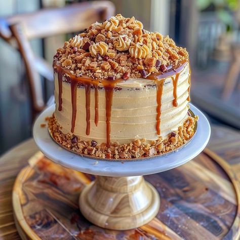 Butterscotch Cake Designs, Caramel Crunch Cake, Caramel Cake Recipe, Butterscotch Cake, Caramel Crunch, Crunch Cake, Pound Cakes, Cake Walk, Caramel Cake