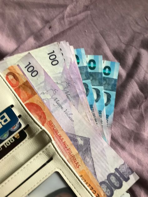 Pesos Money Philippines Aesthetic, Fake Money Prank, 1k Money In Philippines, Philippine Money Aesthetic, Cash Money Prank 2023, Philippine Peso Money Aesthetic, Money In Philippines, Money Philippines Pictures, Philippine Pesos Money