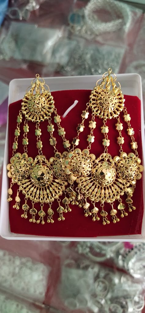 Old Style Punjabi Gold Jewellery, Bengali Jewellery, Punjabi Jewellery, Necklace Set Indian Bridal Jewelry, Nepalese Jewelry, Indian Gold Necklace Designs, Unique Gold Jewelry Designs, Wedding Jewelery, Indian Wedding Jewelry Sets