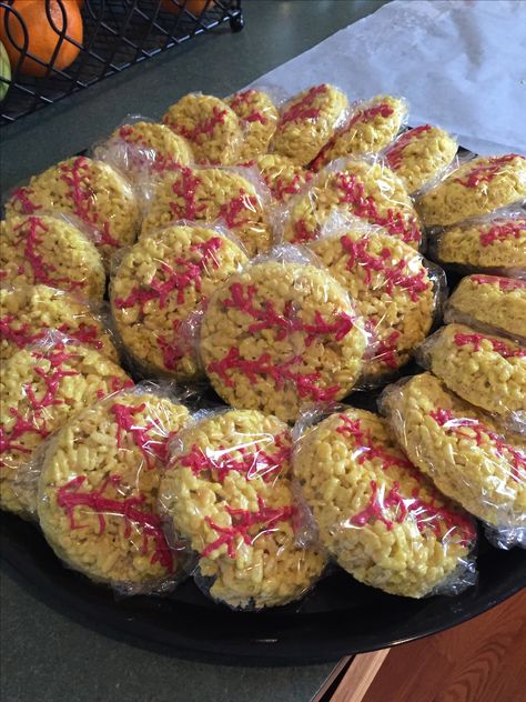 Softball rice crispy treats!! A BiIG HIT!! Softball Banquet Ideas, Softball Snacks, Softball Treats, Softball Party Ideas, Softball Birthday Party, Softball Team Mom, Softball Birthday Parties, Softball Banquet, Softball Decorations