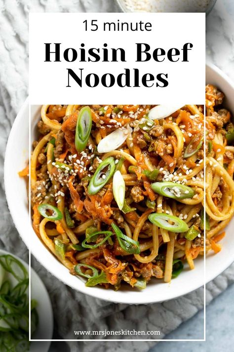 This easy Asian beef mince recipe with noodles and vegetables in a sticky hoisin sauce is ready in just 15 minutes and is a perfect family dinner for busy weeknights. Minced Beef Asian Recipe, Lean Minced Beef Recipe, Ground Beef And Rice Noodles, Mince Recipe Ideas, Mince And Pasta Recipes, Recipes Using Hoisin Sauce, Hoisin Sauce Recipe Dishes, Healthy Minced Beef Recipes, Beef Mince Recipes Dinners