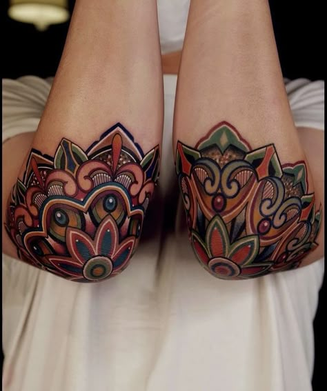 Elbow Tattoo Ideas, Elbow Tattoo, Colorful Tattoos, Tattoos Meaning, Elbow Tattoos, Skeleton Hand Tattoo, Hand Poked Tattoo, Tatuaje A Color, Mandala Tattoo Design