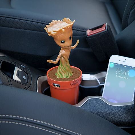 Marvel Groot USB Charger #GiftIdeas #ThingsIDesire Cloud Lamp Diy, Mini Arcade Machine, Groot Dancing, Diy Clouds, Mini Arcade, Marvel Gifts, Marvel Merchandise, Think Geek, Baby Groot