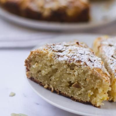 ALMOND, RICOTTA & LEMON CAKE (A... - Cooking Italians | Facebook Ricotta Almond Cake, Almond Ricotta Cake, Almond Ricotta, Italian Cakes, Fig Cake, Italian Chocolate, Stanley Tucci, Italian Pastries, Ricotta Cake