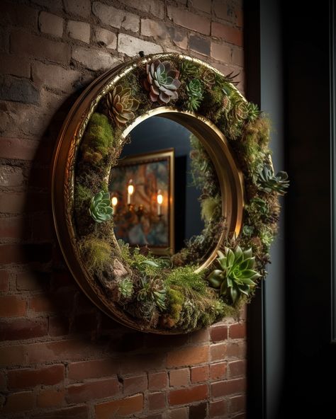 Round moss and succulent wall decor, design concept by Paje Honor Moss And Succulent Wall, Plant Mirror, Forest Mirror, Moss Mirror, Corner Gardens, Succulent Wall Decor, Dark Green Bathrooms, Wall Planters Indoor, Meditation Room Decor