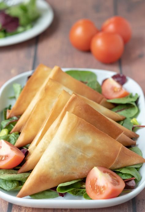 Roast Vegetable Filo Parcels - Neils Healthy Meals Low Fat Dinner, Quick Healthy Dinner, Easy Vegetarian Dinner, Roasted Vegetable Recipes, Quick Easy Dinner, Chicken Spices, Quick Healthy Meals, Healthy Foodie, Vegetarian Recipes Dinner