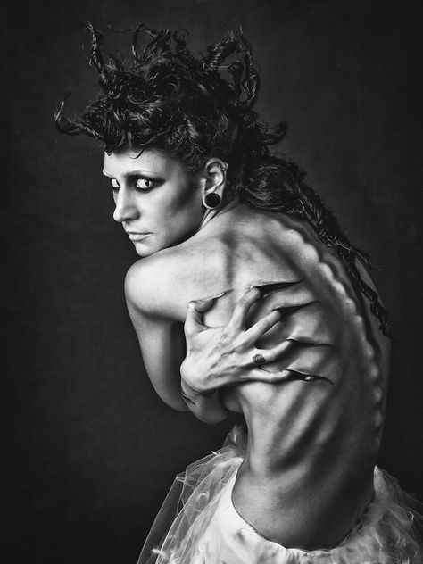 Portrait Tutorial, Dark Beauty Magazine, Avant Garde Hair, Dark Beauty Photography, Dark Portrait, Dark Art Photography, The Boogeyman, Dark And Twisted, Art Theme