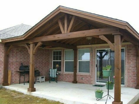 Farmhouse Covered Patio, Pergula Ideas, Timber Porch, Gable Patio, Pergola Shade Diy, Lanai Patio, Deck Roof, Garage Pergola, Covered Patio Design