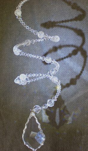 Another Use for Memory Wire by Nancy Vaughan - featured on Jewelry Making Journal Memory Wire Suncatcher, Mini Suncatchers, Buy Wholesale Jewelry, Wire Wrapped Stone Jewelry, Wire Wrapping Stones, Wire Necklace, Big Ideas, Crystal Suncatchers, What To Make