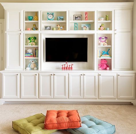 Family-friendly does not get more gorgeous than this! Interior designer Karen Davis of Marker Girl Home designed this beautiful home located in a suburb of Houston, Texas, captured by photographer … Toddler Toy Storage, Kids Playroom Storage, Basement Playroom, House Of Turquoise, Playroom Storage, Playroom Organization, Toy Rooms, Family Room Design, Storage Design