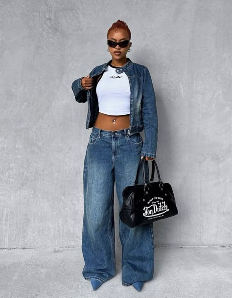 Jean 2 Piece Outfit Black Women, Jeans With Heels Outfits Black Women, Denim Set Outfit Black Women, Denim Set Black Women, 90s Jean Outfit, Denim Fits Black Women, Jean Aesthetic Outfit, Women Denim Outfits, Corset Jeans Outfit