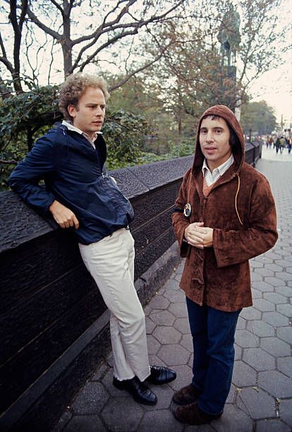 Duo Album Cover, Rock Band Photos, Art Garfunkel, Simon And Garfunkel, Musician Art, Bridge Over Troubled Water, Simon Garfunkel, Park In New York, Paul Simon