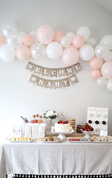 Mom To Be Decoration Ideas At Home, At Home Baby Shower Ideas Decoration, Simple Baby Shower Ideas Girl, Mom To Be Decoration, Simple Baby Shower Themes, Baby Girl Welcome Decoration, Simple Baby Shower Ideas, Baby Shower Nena, Simple Baby Shower Decorations