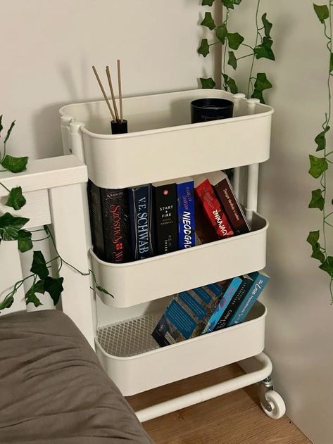 Ikea Cart Nightstand, Ikea Utility Cart Ideas, Ikea Book Cart, Ikea Cart Aesthetic, Ikea Cart Ideas, Ikea Trolley Ideas, Raskog Cart Ideas, Ikea Dorm, Ikea Trolley