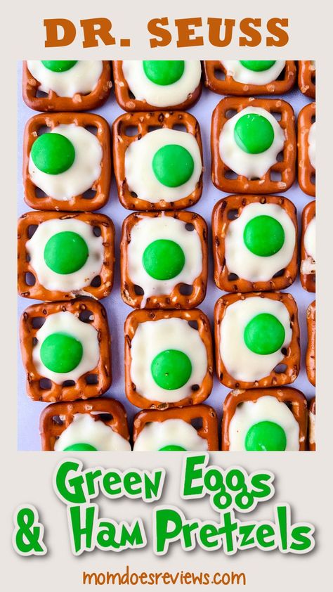 Dr. Seuss Green Eggs and Ham -Fun Chocolate Covered Pretzels #funfood #drseuss #easysnack Green Pretzels, Preschool Dr Seuss, Dr Seuss Preschool, Pretzel Shape, Pretzel Treats, Dr Seuss Crafts, Dr Seuss Theme, Fun Things For Kids, Seuss Crafts