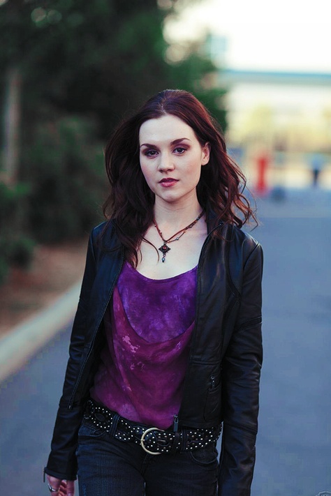 Meg 2.0. My favorite Meg. I really wish something more would have happened with her and Cas. Meg Supernatural, Rachel Miner, Meg 2, Trying My Best, Winchester Boys, Winchester Brothers, Destiel, Superwholock, Dean Winchester