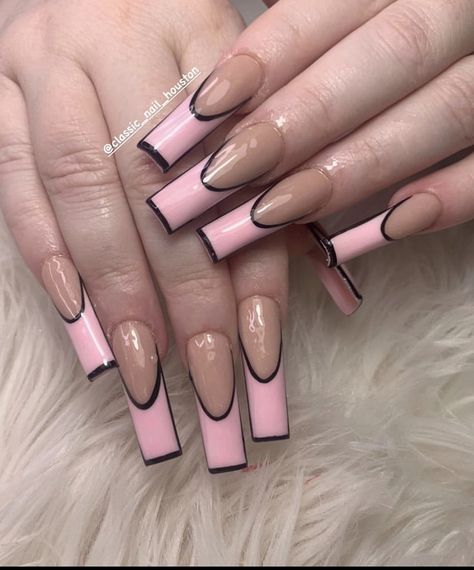 pink nails , french tips Pink V French Tip Nails Coffin, Black Pink French Tip Nails, Pink Black French Tip Nails, Pink And Purple French Tip Nails, Outlined Nails Square, Nails With Outline, Black And Pink French Tip, Black And Pink French Tip Nails, Pink And Black French Tip Nails