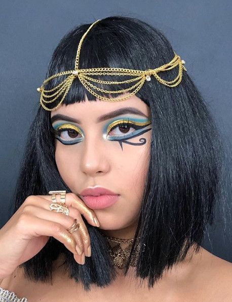 Egyptian Eyeliner, Egyptian Make Up, Cleopatra Makeup, Cleopatra Halloween Costume, Egyptian Makeup, Creepy Halloween Makeup, Halloween Makeup Inspiration, Halloween Costume Outfits, Horror Movie Characters