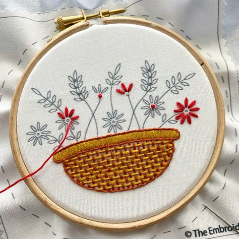 Basket Flower Embroidery, Weaving Stitch Embroidery Design, Flower Basket Embroidery, Basket Embroidery, Flower Embroidery Pattern, Oven Cover, Pdf Embroidery Pattern, Embroidery Patterns Flowers, Beginner Embroidery Kit