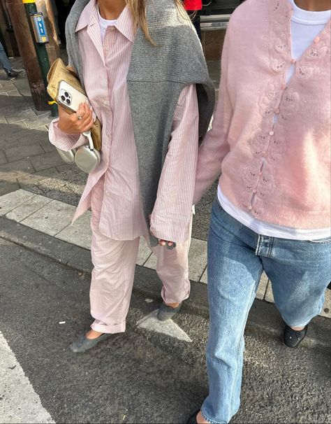 Quoi Porter, Pink Aura, Grey Outfit, Mode Inspo, 가을 패션, Spring 2024, Mode Inspiration, Spring Summer Outfits, Fashion Killa