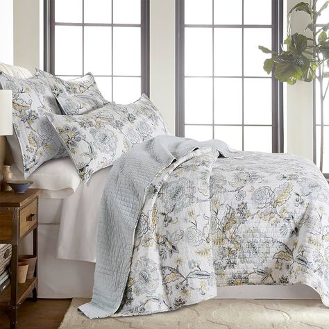 Amazon.com: Levtex Home - Ophelia Quilt Set - King Quilt and Two King Shams - Floral - Taupe Grey Cream Blush - Quilt (106x92in.) and Shams (20x36in.) - Reversible - Rayon/Cotton King Quilt Sets, European Pillows, Top Of Bed, King Pillows, Twin Quilt, King Quilt, Reversible Quilt, Quilt Set, Queen Quilt