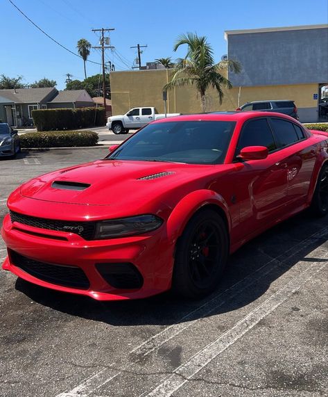 Red Hellcat Charger, Red Hellcat, Hellcats Srt, Illegal Racing Aesthetic, Hellcat Charger, Hellcat Srt, Charger Hellcat, Dodge Chargers, Dodge Charger Hellcat