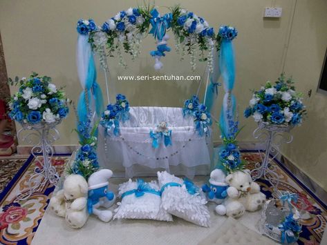 Cradle Decoration At Home, Function Decoration Ideas, Cradle Ceremony Decoration, Baby Belly Cake, Festival Decoration Ideas, Name Ceremony, Cradle Decoration, Baby Cradles, Indian Baby Shower Decorations