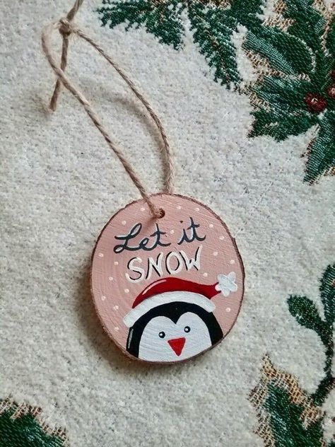 Wood Slice Christmas, Painted Christmas Ornaments, Cute Penguin, Navidad Diy, Wood Slice Ornament, Wood Christmas Ornaments, Wooden Christmas Ornaments, Wooden Ornament, Painted Ornaments