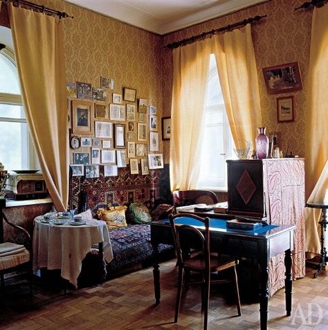 Apartment Decor Vintage, Maria Pavlovna, Parisian Apartment Decor, Russian Aesthetic, Russian Interiors, Aesthetic Interior Design, Old House Interior, Anton Chekhov, Cherry Orchard