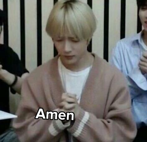 Christian Kpop Christian Kpop, Txt Funny, Txt Meme, Christian Photos, All About Kpop, Christian Humor, Christian Memes, Memes Kpop, Random Image