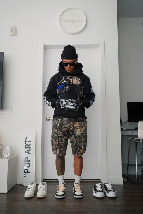 Jordan 1 Fragment Outfit, Fragment Outfit, Jordan 1 Fragment, Black Teens Fashion, Aesthetic Chill, Roddy Ricch, Guy Fashion, Color Combos Outfit, Street Style Outfits Men