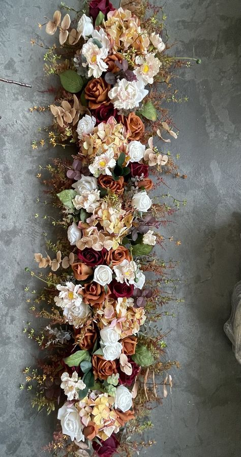 Fall Wedding Ceremony Flowers, Church Pew Wedding Decorations, Wedding Flower Archway, Flower Archway, Fake Wedding Flowers, Flowers Arch, October Wedding Flowers, Fall Wedding Arches, Flower Runner