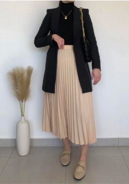 Blazer And Skirt Outfits Hijab, Modest Blazer Outfits, Beige Skirt Outfit Hijab, Pleated Skirt And Blazer Outfit, Wide Leg Pants Outfit Hijab, Hijab Formal Outfit, Hijabi Formal Outfits, Formal Hijab Outfit, Beige Pleated Skirt