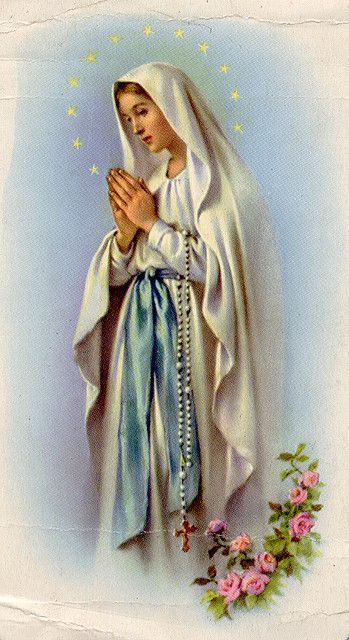 Our Lady Of The Rosary, Lady Of The Rosary, Jesus Mother, Virgin Mary Art, Mother Mary Images, Images Of Mary, Mama Mary, Jesus And Mary Pictures, Lady Of Lourdes