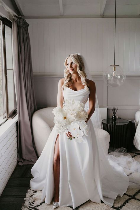 See this bride's full wedding day on Wedding Chicks #weddingdress #realbride #weddinggown #straplessgown Mariana Hardwick Wedding Dress, Mariana Hardwick, Ivory Bridesmaid Dresses, Modern Gown, Joy Dress, Byron Bay Weddings, Luxury Brides, Wedding Dresses Blush, Pink Wedding Dress