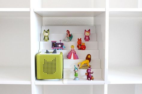 Kallax Insert for Tonie Figures / Recess for Toniebox / - Etsy Ireland Regal Ikea, Ikea Bissa, Kallax Insert, Ikea Kallax Shelving, Ikea Kallax Unit, Small Playroom, Ikea Sofas, Ikea Kallax Hack, Rustic Wooden Box