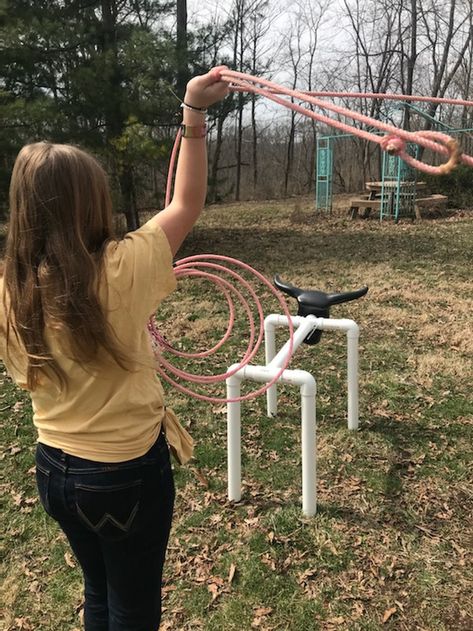 Diy Roping Dummy How To Make, Diy Roping Dummy Sled, Diy Roping Dummy, Diy Horse Tack, Calf Roping Dummy, Pvc Crafts, Lasso Rope, Roping Horse, Roping Dummy