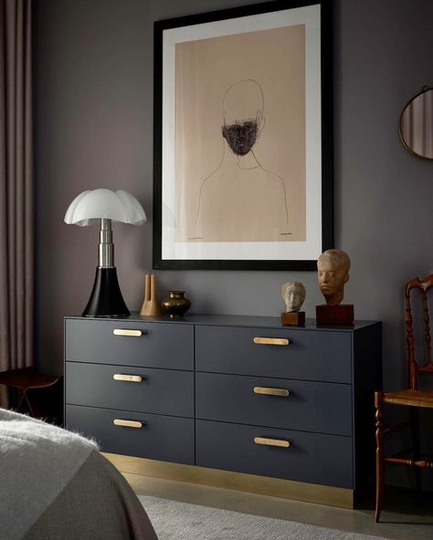 Superfront (@superfrontdotcom) • Instagram photos and videos Soothing Bedroom Colors, Exclusive Bedroom, Black Dresser, Sideboard Grey, Hall Furniture, Get Organised, Dekorasi Kamar Tidur, Bedroom Pictures, Ikea Frames