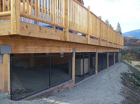 Under the deck dog shade..  minus the chain link, I think this would make a great doggy hideout... Dog Run Under Deck, Under Deck Dog Kennel, Dog Kennel Under Deck, Under Deck Dog Area, Backyard Dog Kennel, Dog Kennel Ideas, Kennel Diy, Under Deck, Kennel Ideas