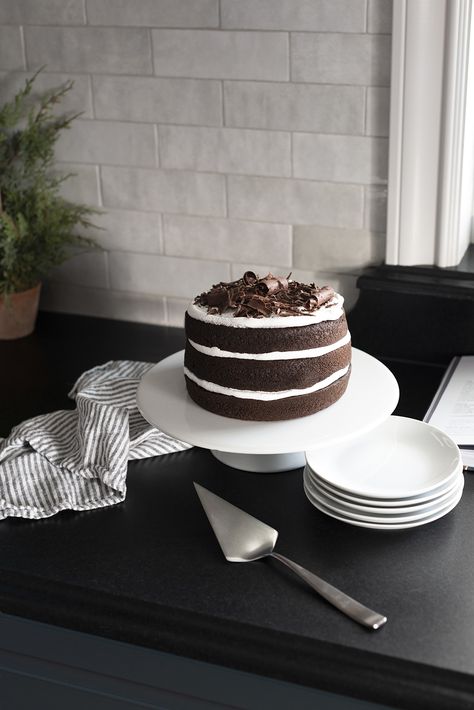 Dark Chocolate Layer Cake with Marshmallow Frosting Chocolate Cake With Marshmallows, Cake With Marshmallows, Cake With Marshmallow Frosting, Room For Tuesday, Marshmallow Frosting, Chocolate Layer Cake, Delicious Cake Recipes, Delicious Cake, Vanilla Frosting