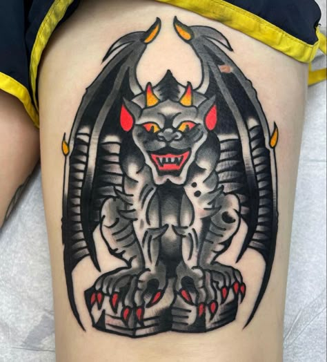 Traditional Gore Tattoo, Gargoyle Traditional Tattoo, American Traditional Occult Tattoo, American Traditional Cerberus Tattoo, Nosferatu Tattoo Traditional, Horror Tattoos Traditional, Fantasy American Traditional Tattoo, American Traditional Gargoyle Tattoo, Traditional Dracula Tattoo