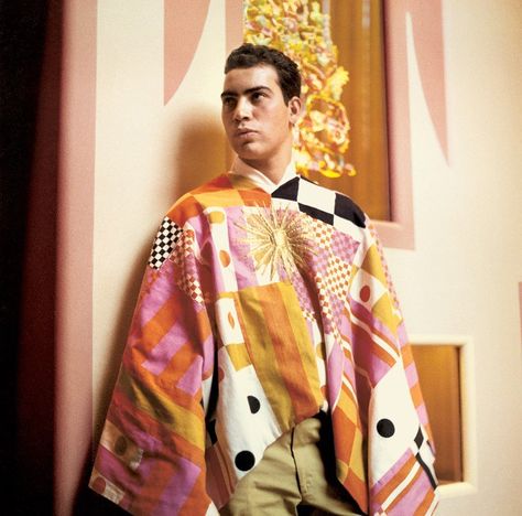 alexander girard. a designer's universe exhibition at the vitra design museum Rudi Gernreich, Photo Pinterest, Todd Oldham, Unisex Looks, Poncho Design, Vitra Design Museum, Alexander Girard, Hollywood Costume, Vitra Design