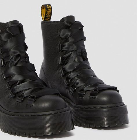 Trevonna Black + Black Pisa Smooth Platform Boots – Posers Hollywood 1460 Dr Martens, Ribbon Laces, Doc Martens Boots, Shoe Wishlist, Boots Uk, Aesthetic Shoes, D Rings, Crazy Shoes, Boots And Sneakers