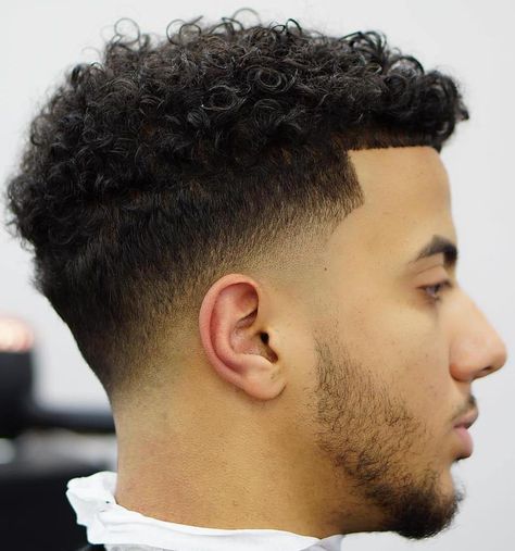 Curly Low Drop Fade Curly Taper Fade, Fade Haircut Curly Hair, Drop Fade Haircut, Black Hair Cuts, Curly Hair Fade, Drop Fade, Low Fade Haircut, Men Haircut Curly Hair, Taper Fade Haircut