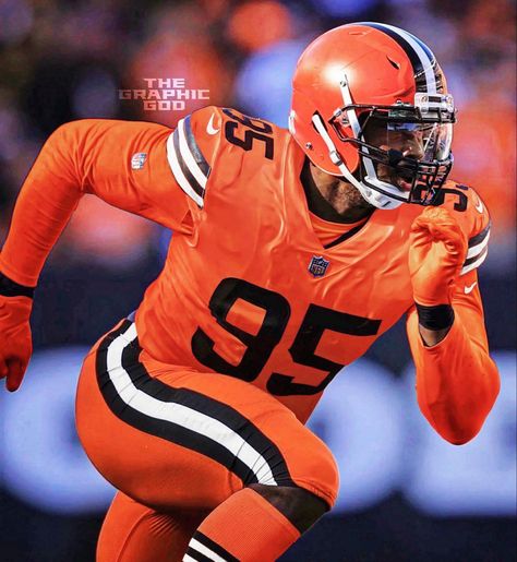 Myles Garrett Wallpaper, Browns Wallpaper, Cleveland Browns Wallpaper, Myles Garrett, Wallpaper Theme, Eagles Nfl, Go Pack Go, Color Rush, Football Uniforms