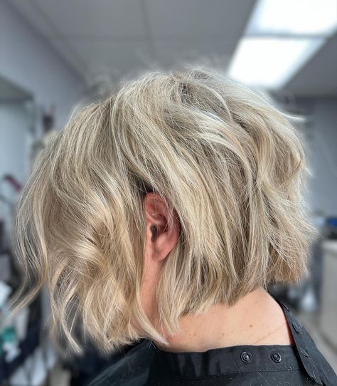 The messy haircut trend is a look that is going to be all over social media, on paper, and the runway in 2023! Nowadays, less is more, and most women ... Formal Hairdos, Messy Blonde Hair, Messy Hair Look, Sleek Braid, Messy Hair Updo, Messy Haircut, Messy Curls, Soft Blonde, Messy Braids