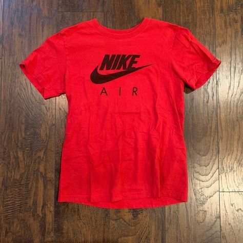 Nike Air Tee-Shirt Mens Small Mens Tee Shirts, Tee Shirt, Nike Air, Tee Shirts, Mens Shirts, Nike, Closet